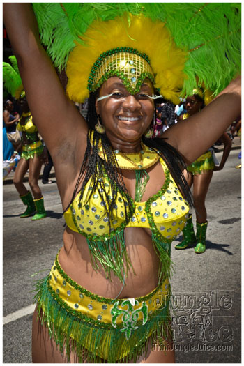 atl_carnival_parade_2012_pt1-080