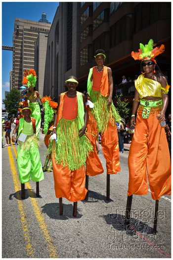 atl_carnival_parade_2012_pt1-087