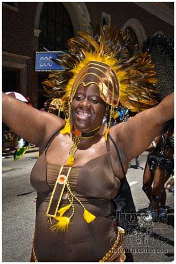 atl_carnival_parade_2012_pt1-095