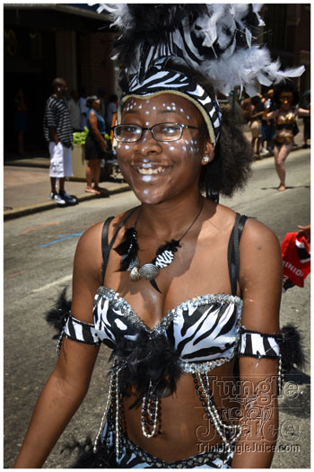 atl_carnival_parade_2012_pt1-102