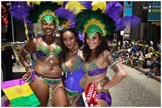 atl_carnival_parade_2012_pt1-114