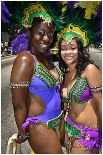 atl_carnival_parade_2012_pt1-120