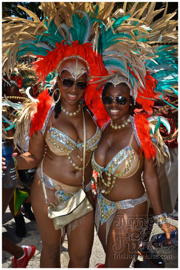 atl_carnival_parade_2012_pt2-001