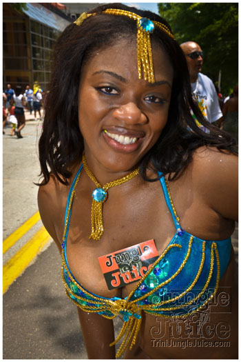 atl_carnival_parade_2012_pt2-008