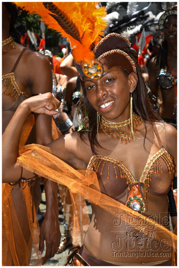 atl_carnival_parade_2012_pt2-013
