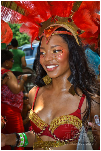atl_carnival_parade_2012_pt2-018