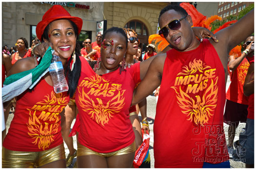 atl_carnival_parade_2012_pt2-045