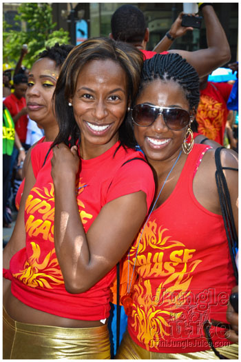 atl_carnival_parade_2012_pt2-050