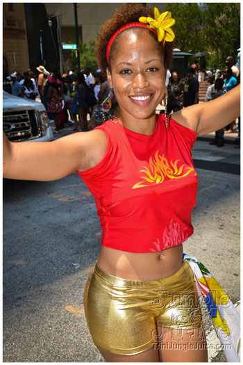 atl_carnival_parade_2012_pt2-059