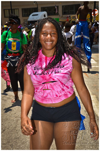 atl_carnival_parade_2012_pt2-060