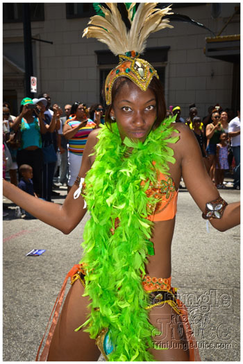 atl_carnival_parade_2012_pt2-069