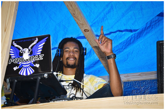 atl_carnival_parade_2012_pt2-070