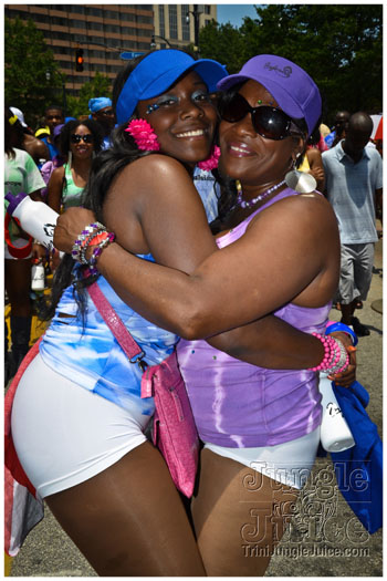 atl_carnival_parade_2012_pt2-077