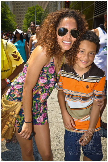 atl_carnival_parade_2012_pt2-089