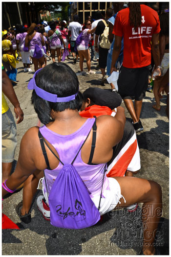 atl_carnival_parade_2012_pt2-090