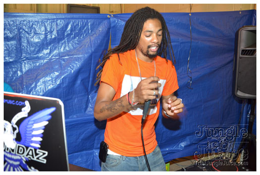 sunday_morning_may27-004