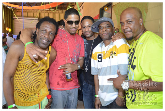 sunday_morning_may27-039