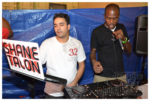 sunday_morning_may27-045