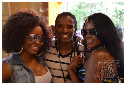 sunday_morning_may27-152