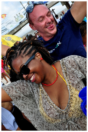 booze_cruise_2012-071