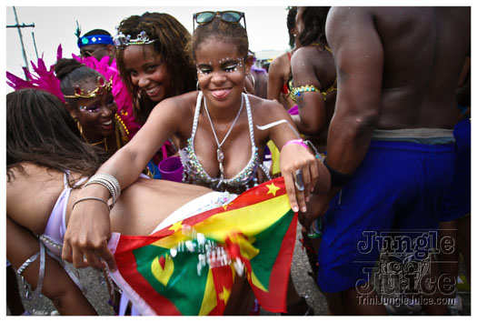 kadooment_day_2012_pt1-008