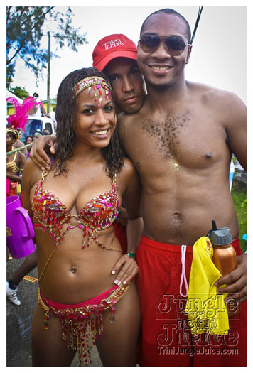 kadooment_day_2012_pt1-040