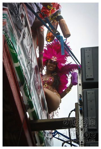 kadooment_day_2012_pt2-004