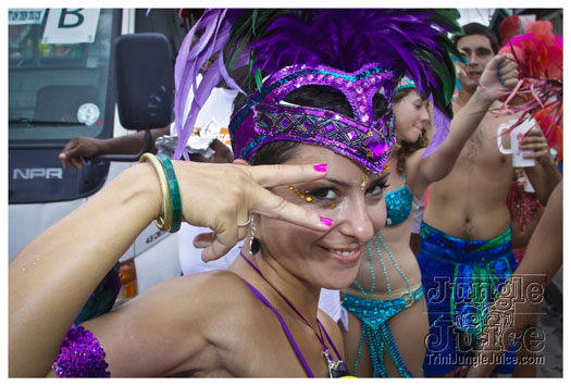 kadooment_day_2012_pt2-052