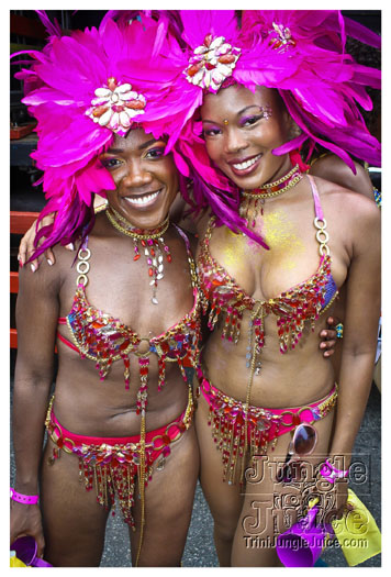 kadooment_day_2012_pt2-055