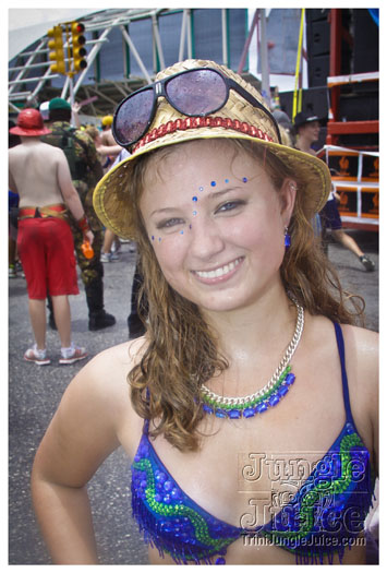 kadooment_day_2012_pt2-062