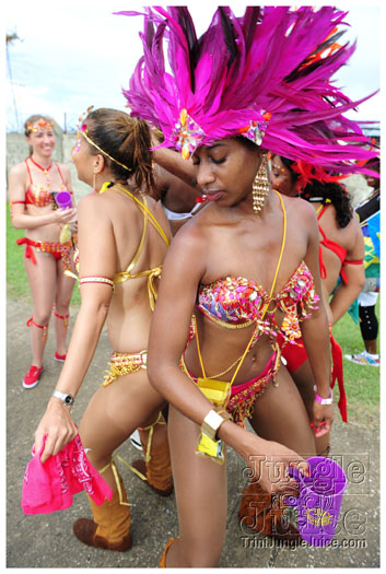 kadooment_day_baje_2012-008