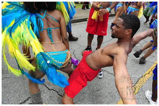 kadooment_day_baje_2012-029