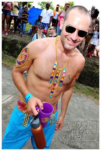 kadooment_day_baje_2012-038