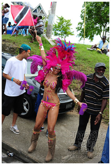kadooment_day_baje_2012-054