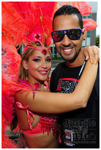 kadooment_day_blue_box_2012-007