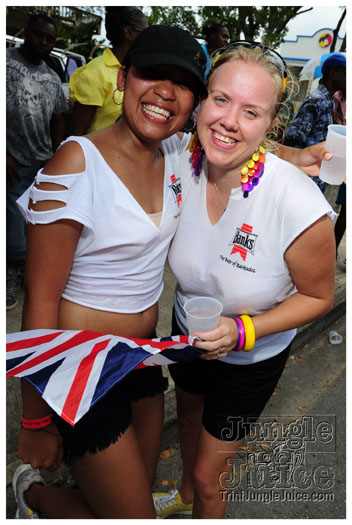 kadooment_day_blue_box_2012-024