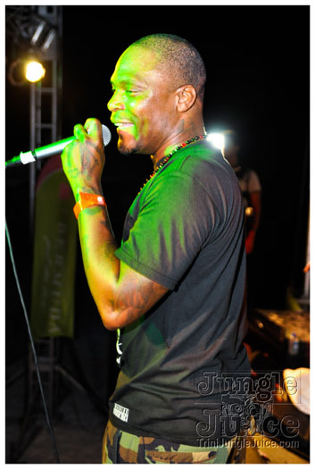 beachfest_wayne_wonder_jul31-050