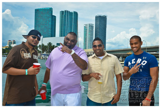 frenzy_boatride_2012-001