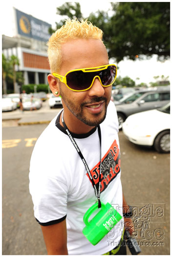 miami_carnival_2012_part2-003