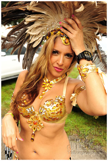 miami_carnival_2012_part2-004