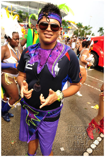 miami_carnival_2012_part2-039