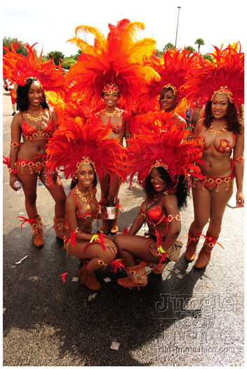 miami_carnival_2012_part2-067