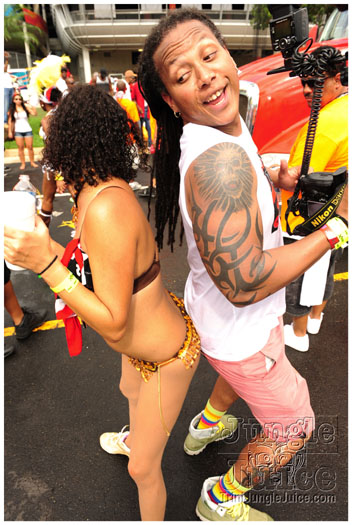 miami_carnival_2012_part2-146