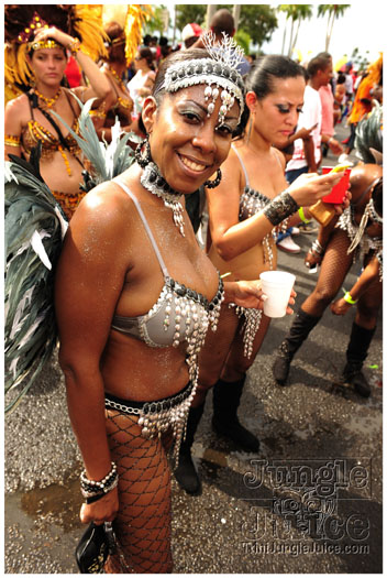 miami_carnival_2012_part2-147