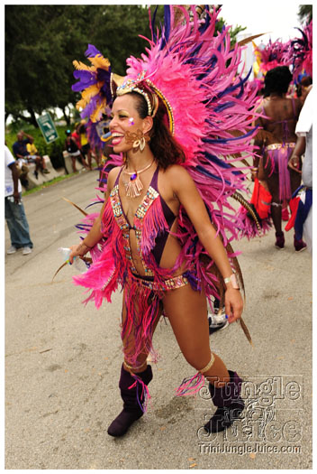 miami_carnival_2012_part2-195