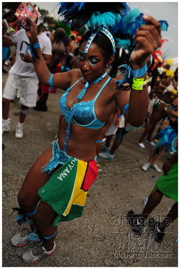 miami_carnival_2012_part3-008