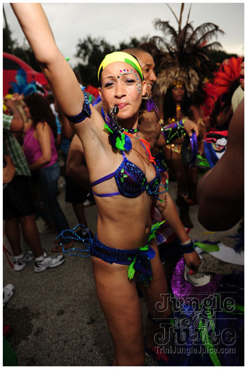 miami_carnival_2012_part3-048