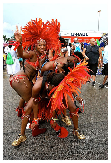 miami_carnival_2012_part6-010