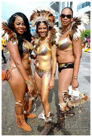 miami_carnival_2012_part6-075