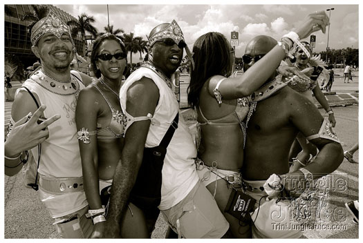 miami_carnival_2012_part6-103